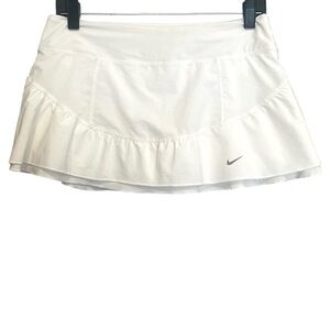 Nike tennis skort